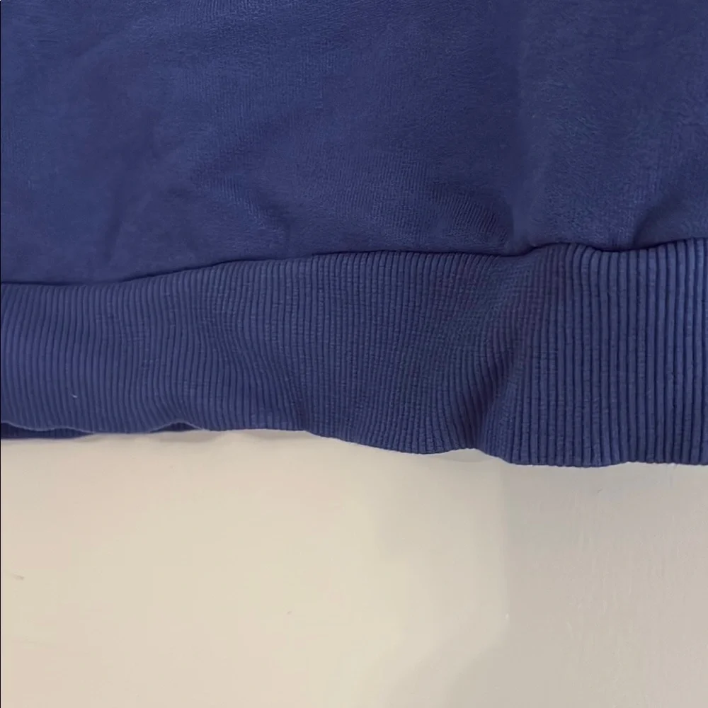 4/$20 United Colors Of Benetton Blue Kids Hoodie, size 5-7 - Picture 6 of 6